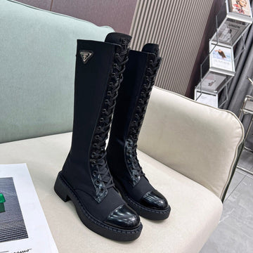 Lace-Up Knee Boots In Black Denim And Sheepskin Lining