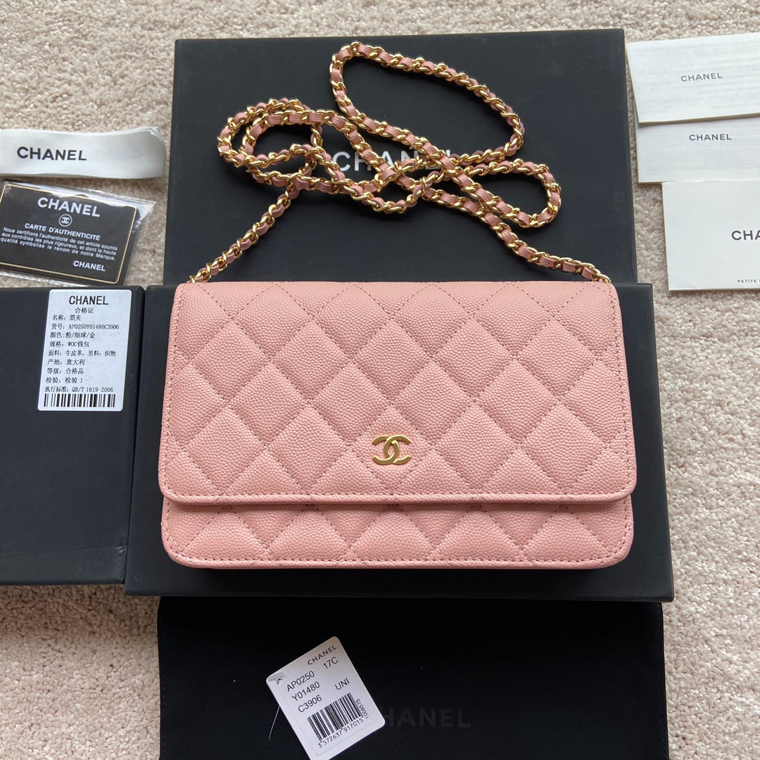 CC Woc 20CM Pink Grained Calfskin Gold Hardware