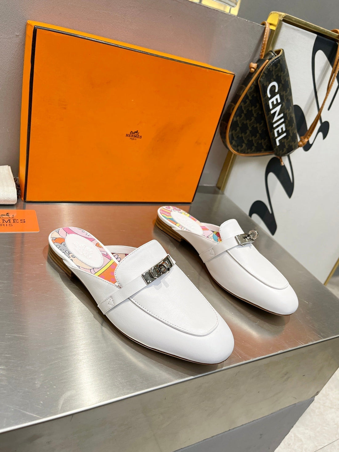 0Z Mule White Calfskin With Pattern
