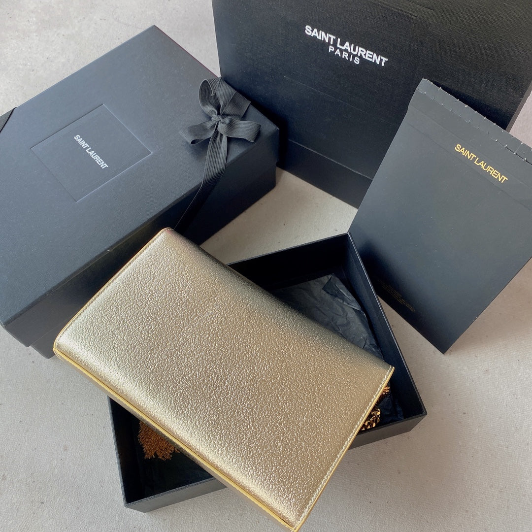 Kate Medium 24CM Gold Metalic Calfskin Gold Hardware