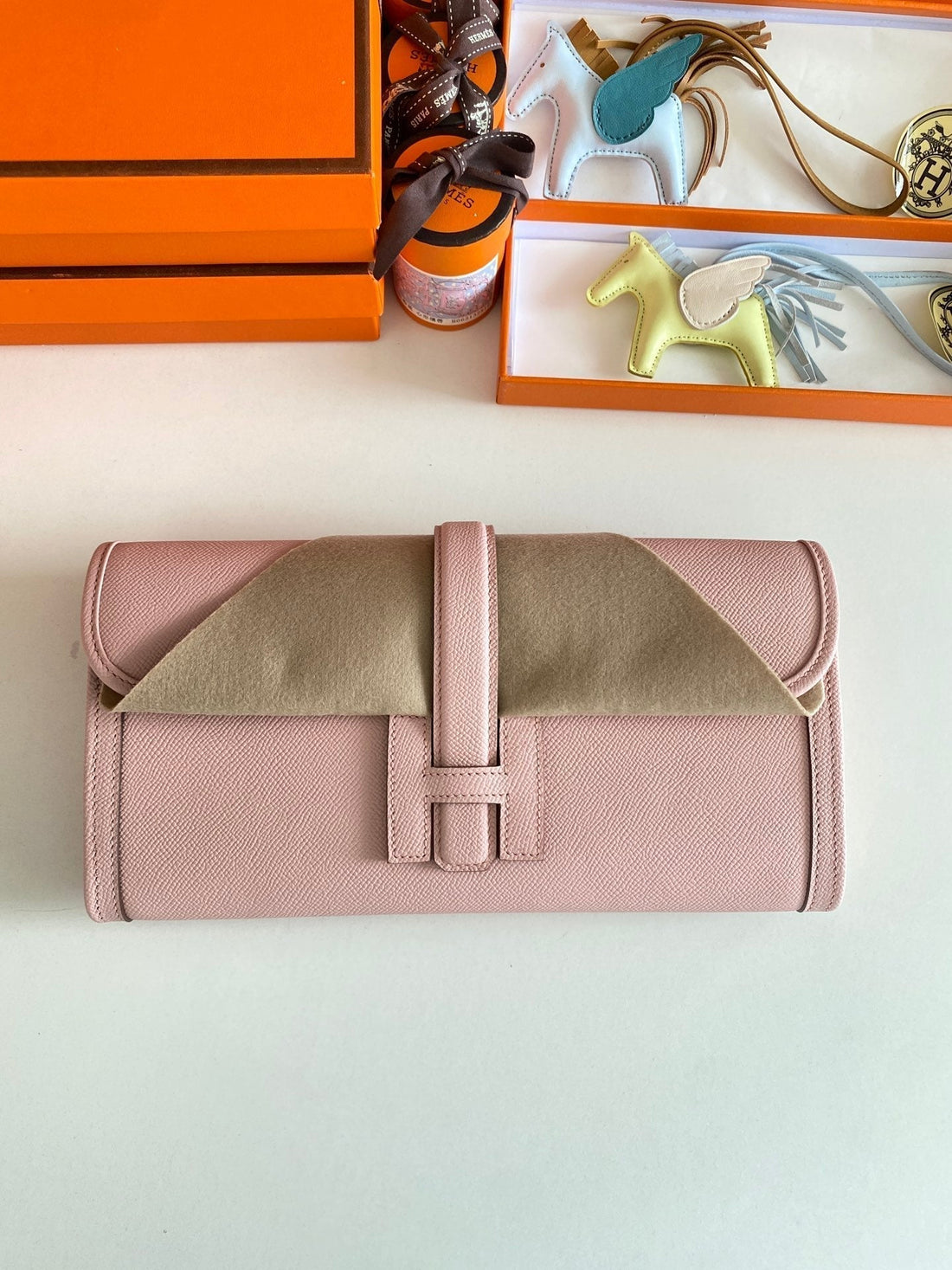 HM Jige Elan 29 Clutch In Crepe Pink Calfskin (25 Days Of Production)