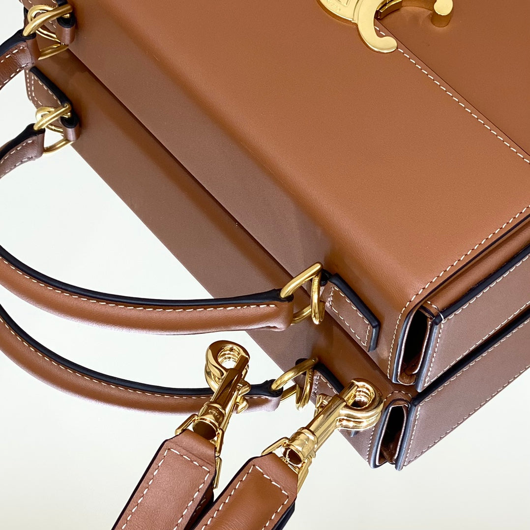 Box Triomphe 22 Tan Natural Calfskin