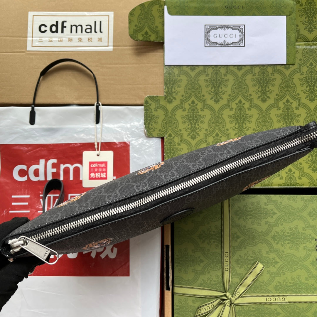 Clutch With Tiger Print 30 In Black Monogram Canvas