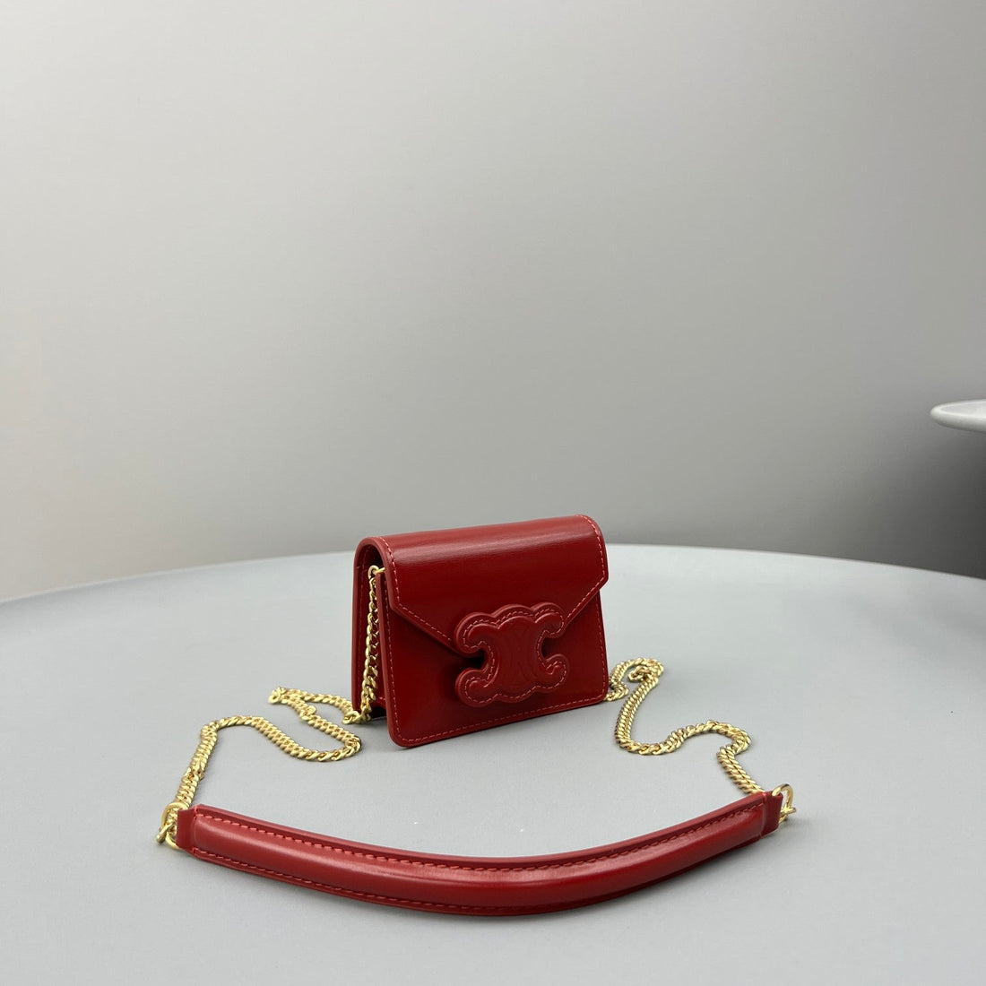 Cuir Triphome 11 Cherry Red Calfskin