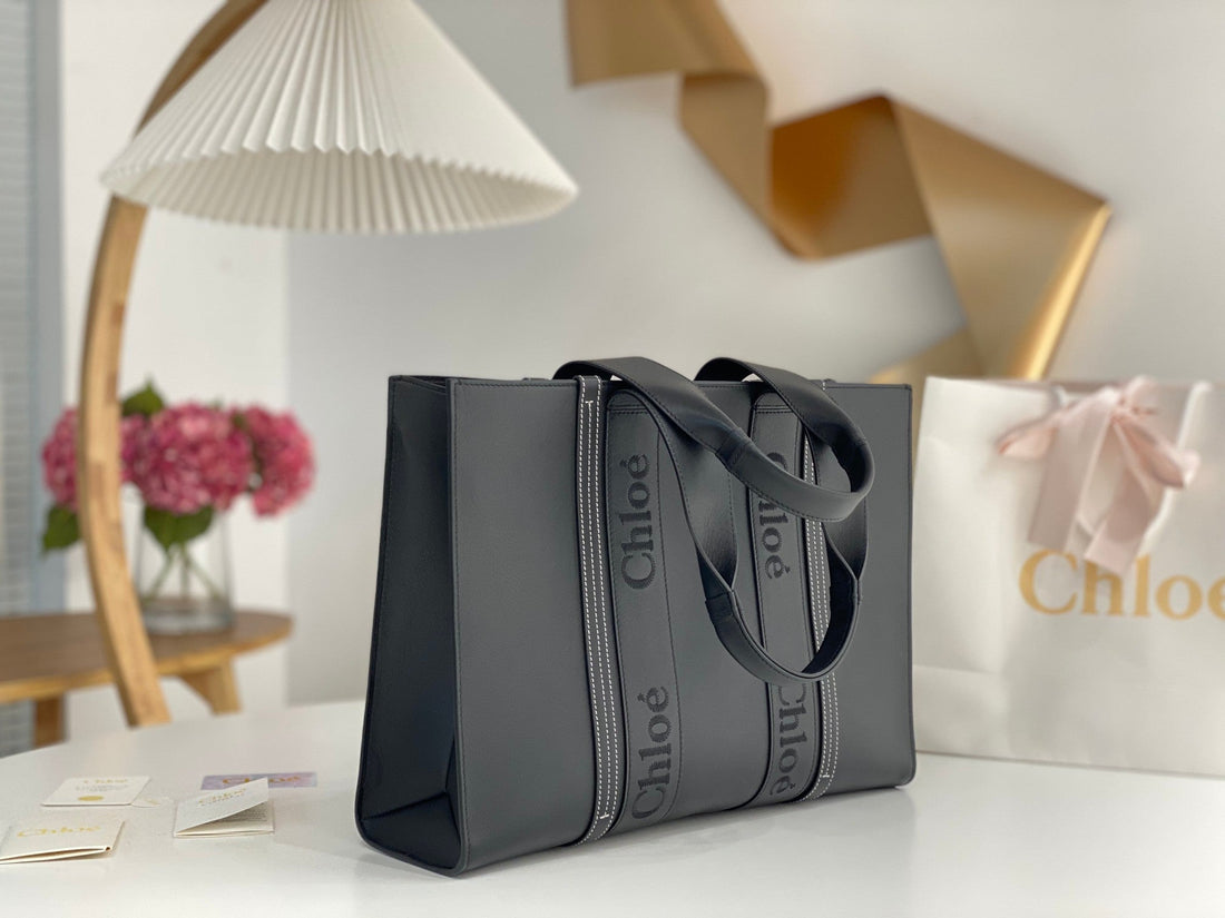 Chloé Woody Tote Bag Black 45CM Calfskin 531229