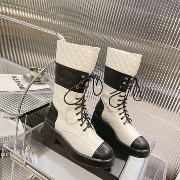 CC High Boots 45MM White Mix Black Quilted Cowhide