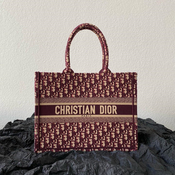 Medium CD Book Tote 36CM Burgundy Retro Style D Letter Embroidery