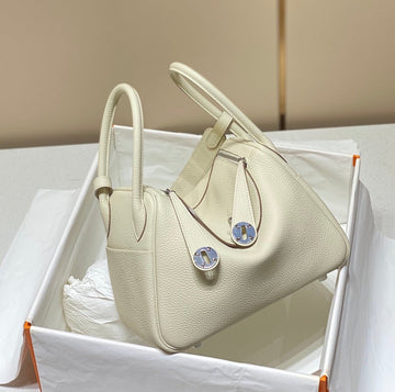 HM Lindy 30 Bag White Taurillon Clemence Leather