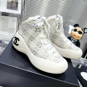 CC Cano Alto Sneaker In White Wool Tweed And Rubber