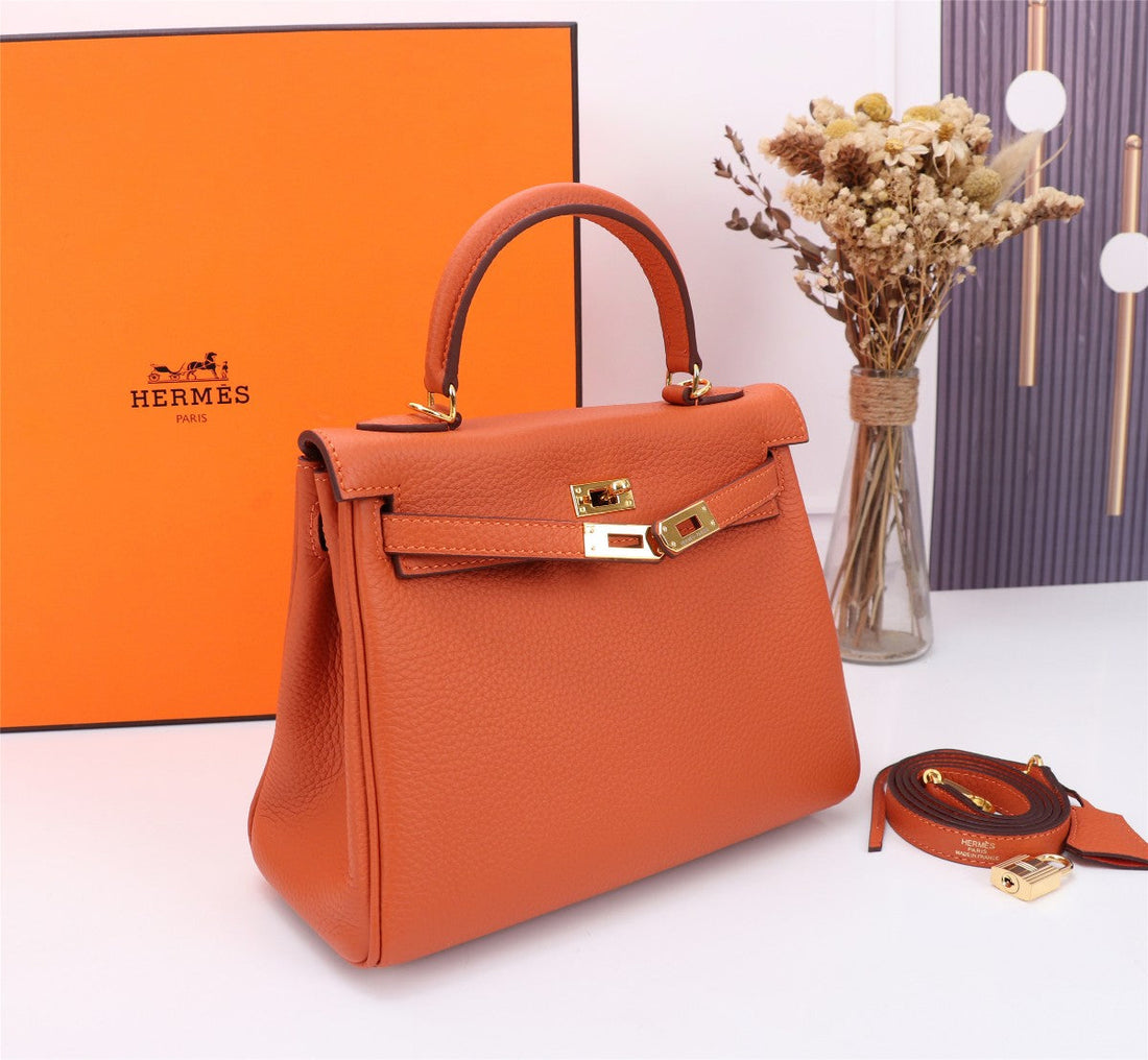 HM Kelly Bag 25 Orange Togo Gold Hardware