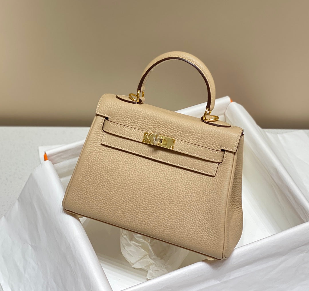 HM Mini Kelly 20CM Beige Togo Leather Gold Hardware