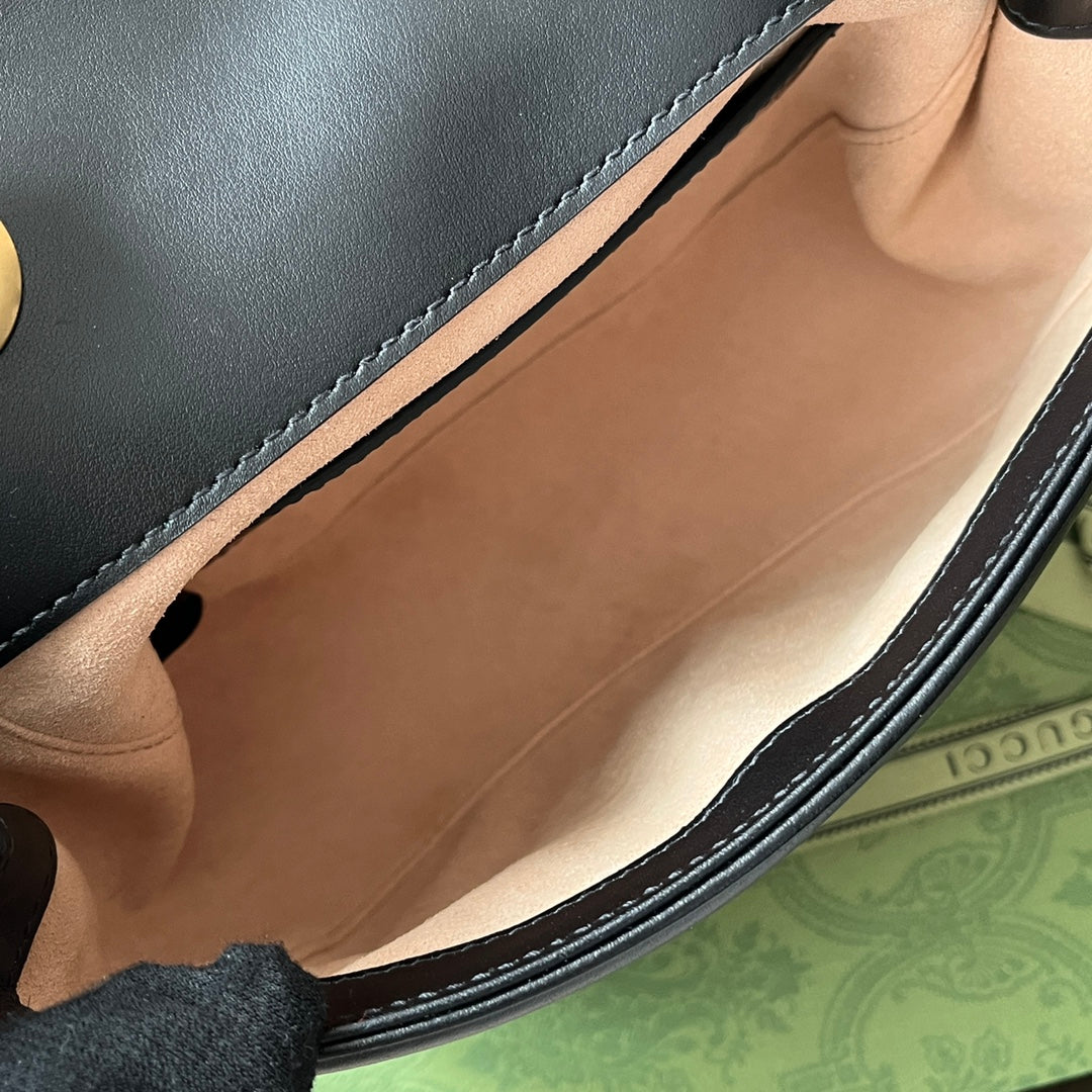GG Marmont Mini 18CM Black Calfskin Gold Hardware