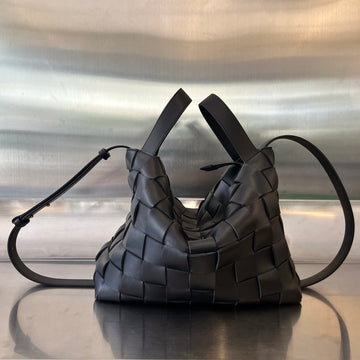 Medium 28 Cassette Black Lambskin