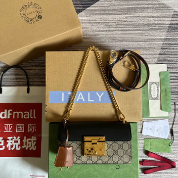 Padlock 22 Small GG Bag In Black Calfskin And Beige Canvas