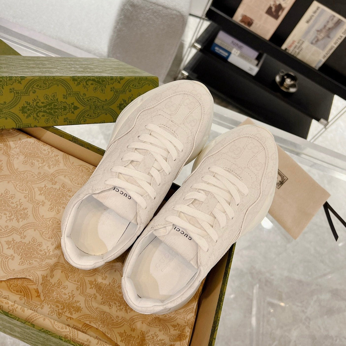 GG 100 Rhyton Sneaker Creamy White