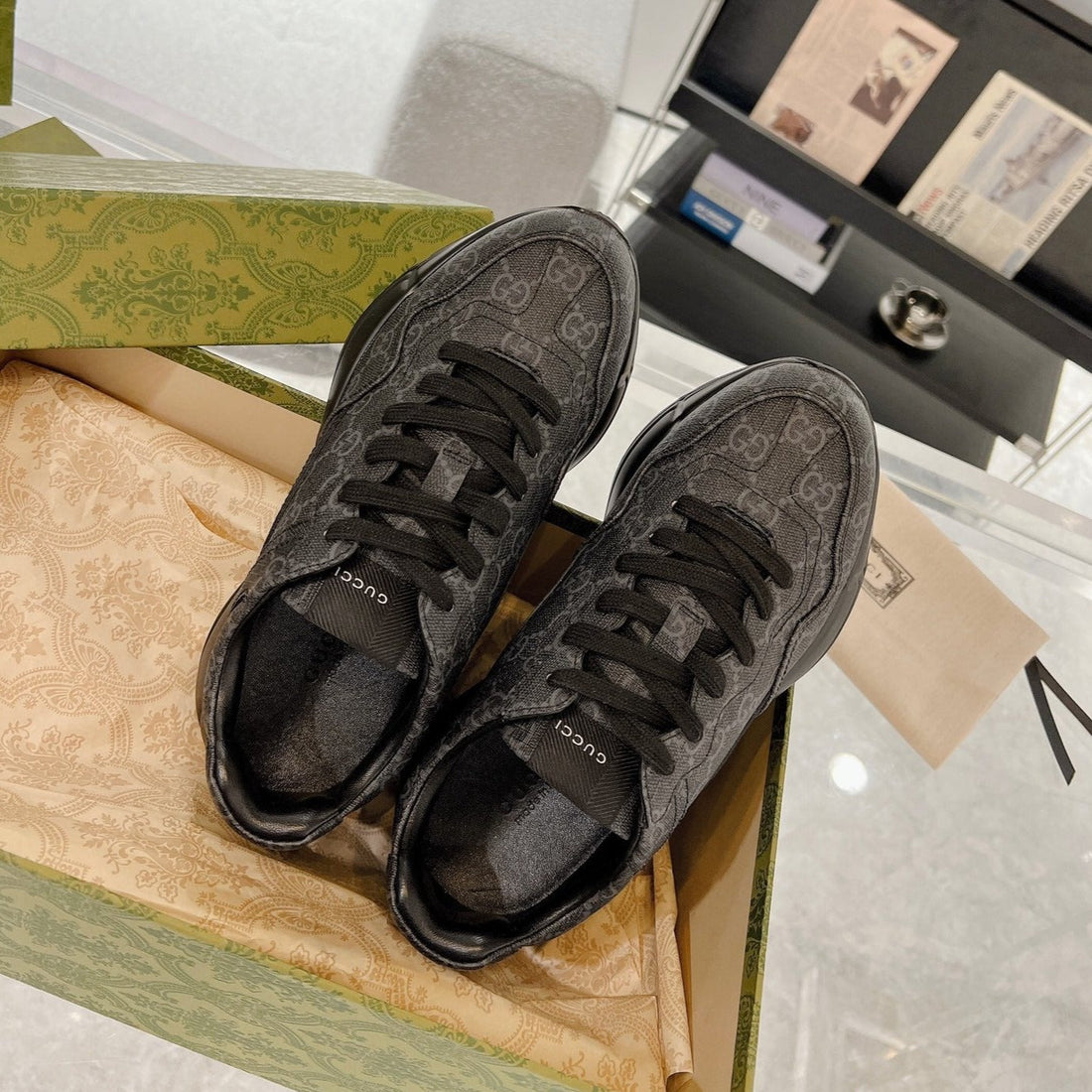 GG 100 Rhyton Sneaker Ink Black