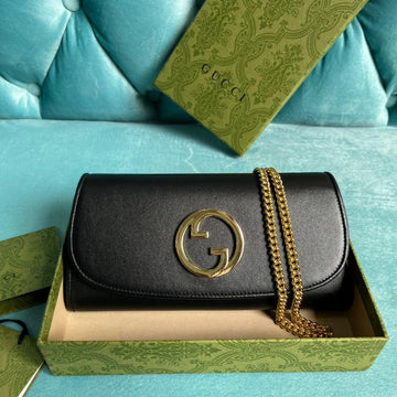 Blondie Shoulder Bag 21 In Black Calfskin Gold Hardware