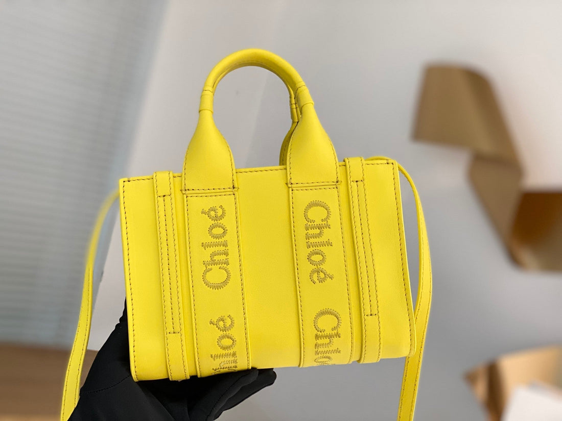 Chloé Woody Mini Tote Bag 20CM Yellow Calfskin