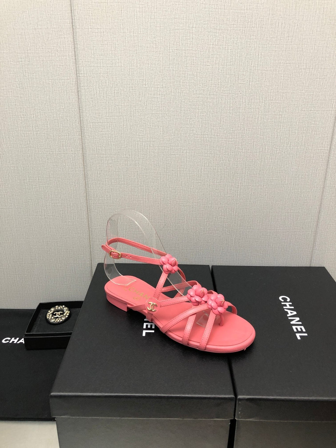Floral Flat Sandal In Dark Pink Lambskin