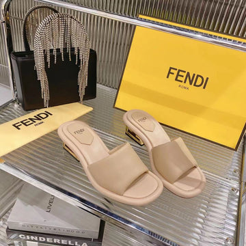 Fendi Baguette Slides Women In Beige Calfskin