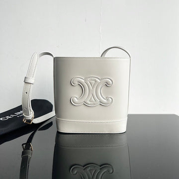 Cuir Triphome 19 White Smooth Calfskin Bucket Bag