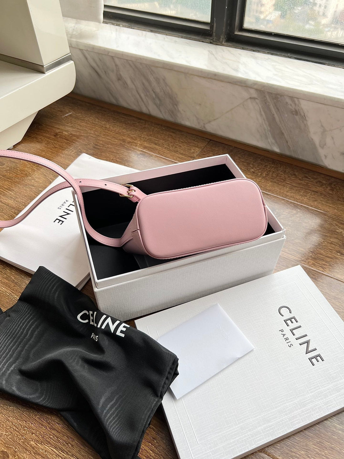Cuir Triphome 19 Pink Pastel Smooth Calfskin Bucket Bag