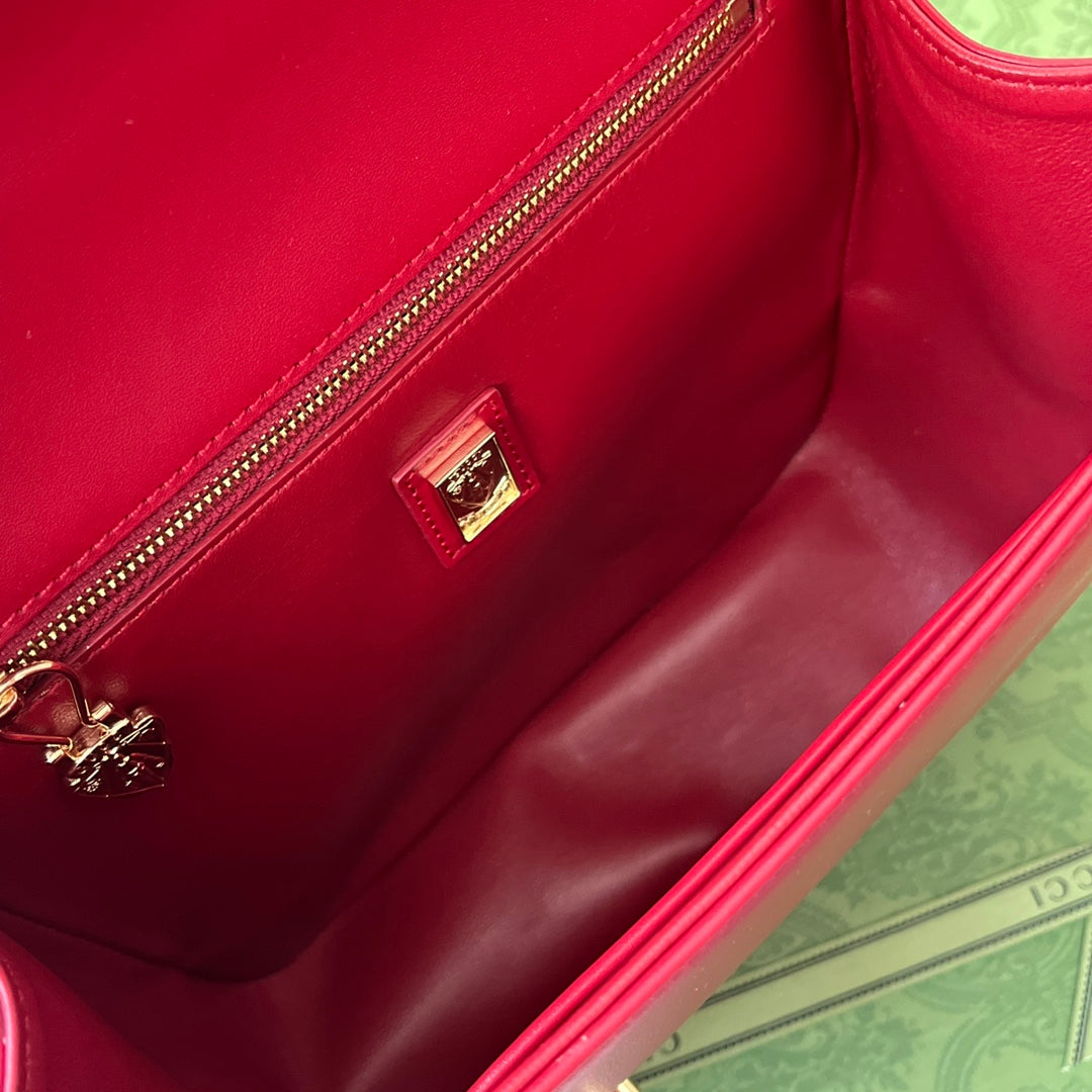 Equestrian Style Shoulder Bag 21 In Red Mix Black Calfskin Gold Hardware