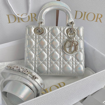 Medium Lady 20 Handbag In Silver Lambskin