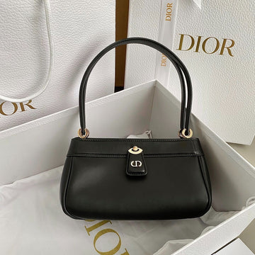 Medium 22 Key Handbag In Black Calfskin