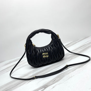 Miuwander Hobo 23 Black Matelasse Leather