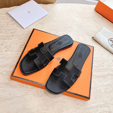 Hm 25 Oran Sandal Black Calfskin