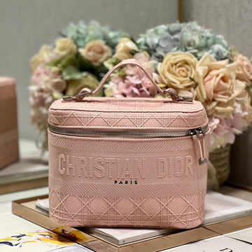Small 25 Travel Vanity Case With Shoulder Strap Peach Pink