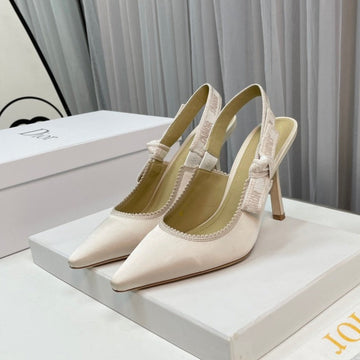 CD Slingback Pumps 95 White Silk Fabric