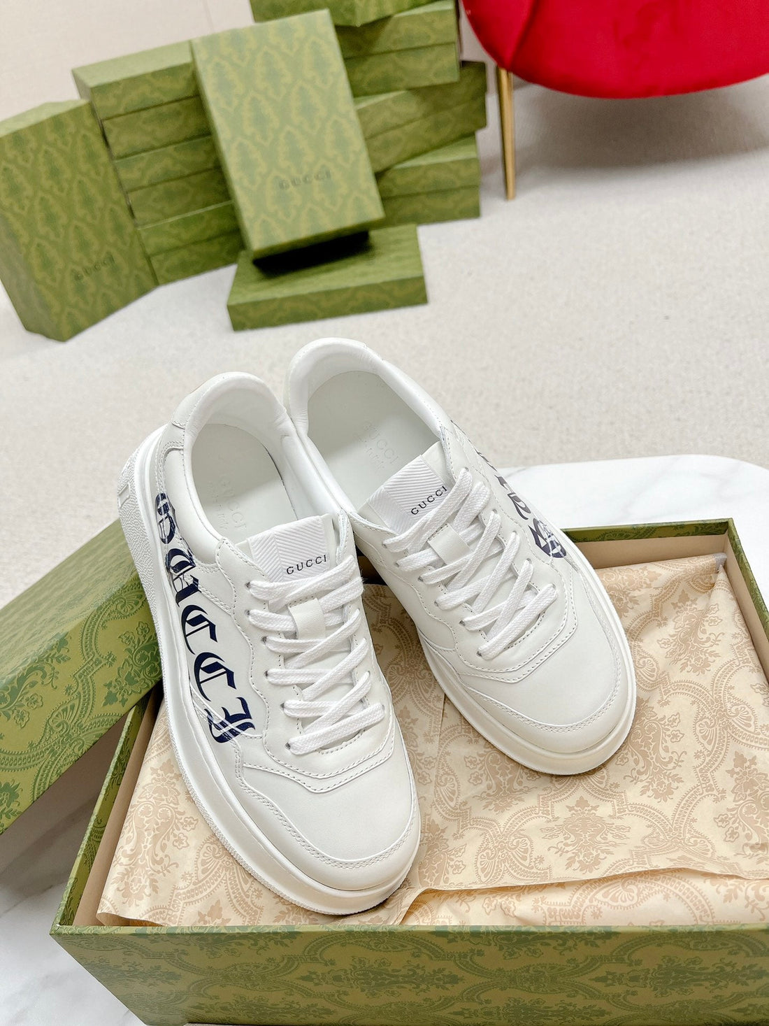 GG Trainer White Calfskin