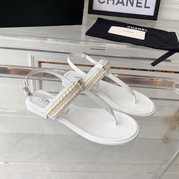 Slingbacks Thong Sandal White Lambskin Mop