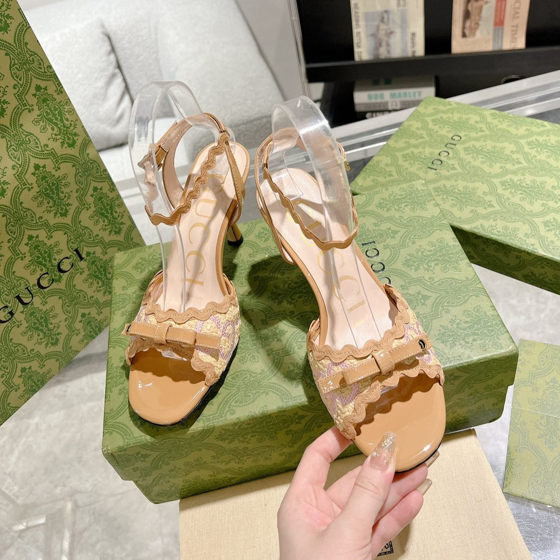 GG High -- Heel Sandal Tawny Fabric Attach Bow