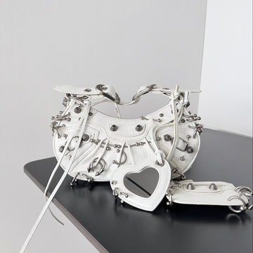 Le Cagole Xs Shoulder Bag 26 In White Arena Lambskin With Piercing Silver Hardware