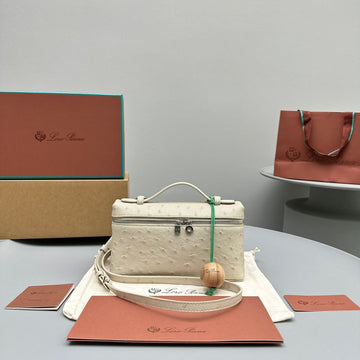Extra Pocket L19 In Bisque Beige Ostrich Leather