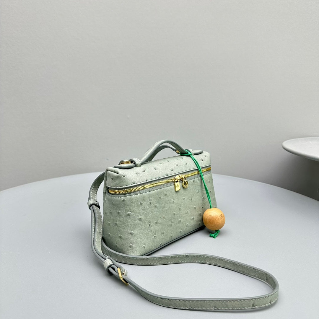 Extra Pocket L19 In Pearl Gray Ostrich Leather