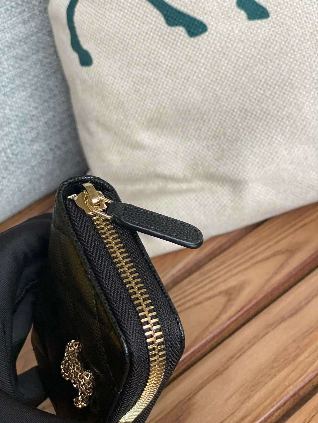 CC Zipped Wallet 11CM Black Caviar Gold Hardware