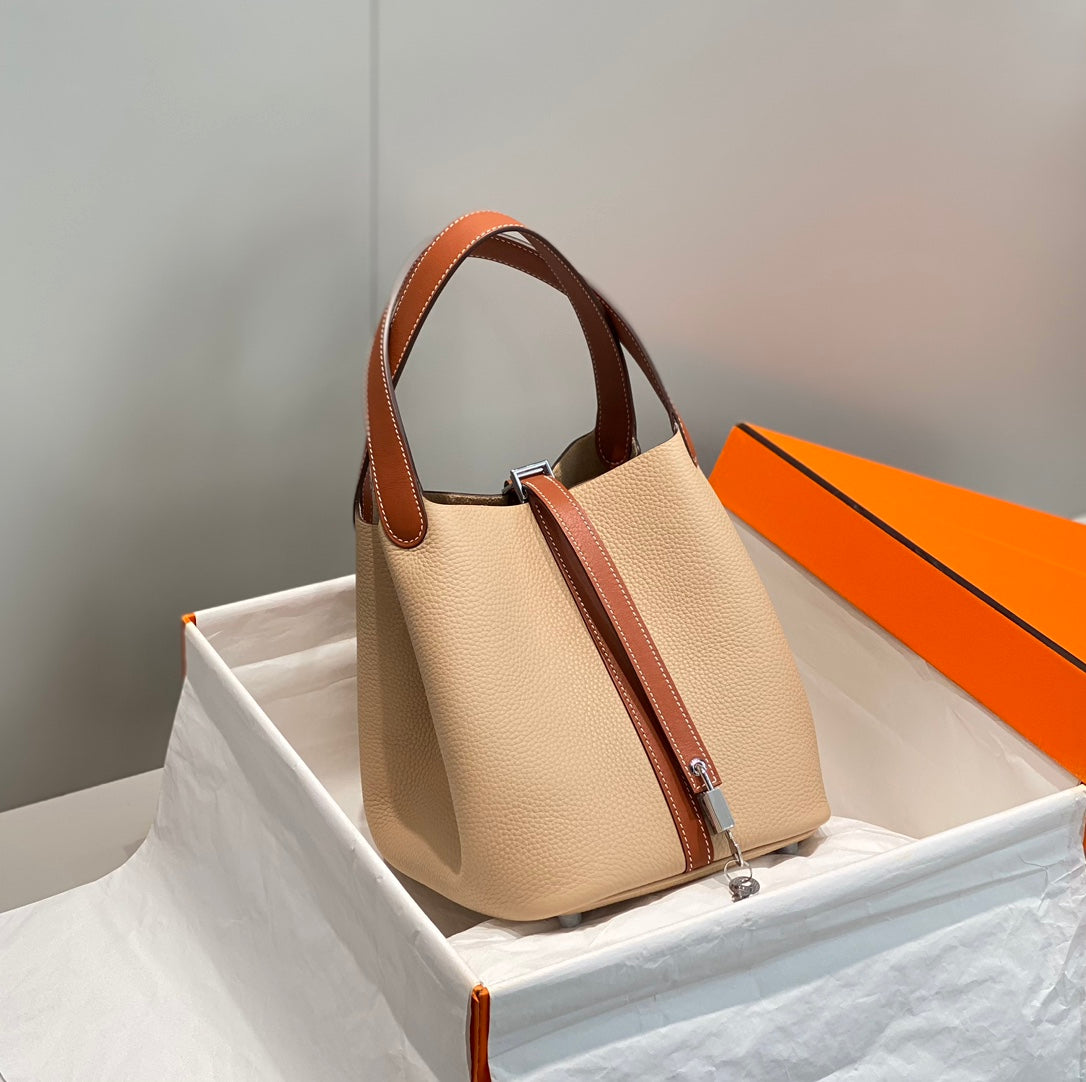 HM Picotin Lock 22 Beige And Brown Togo Leather