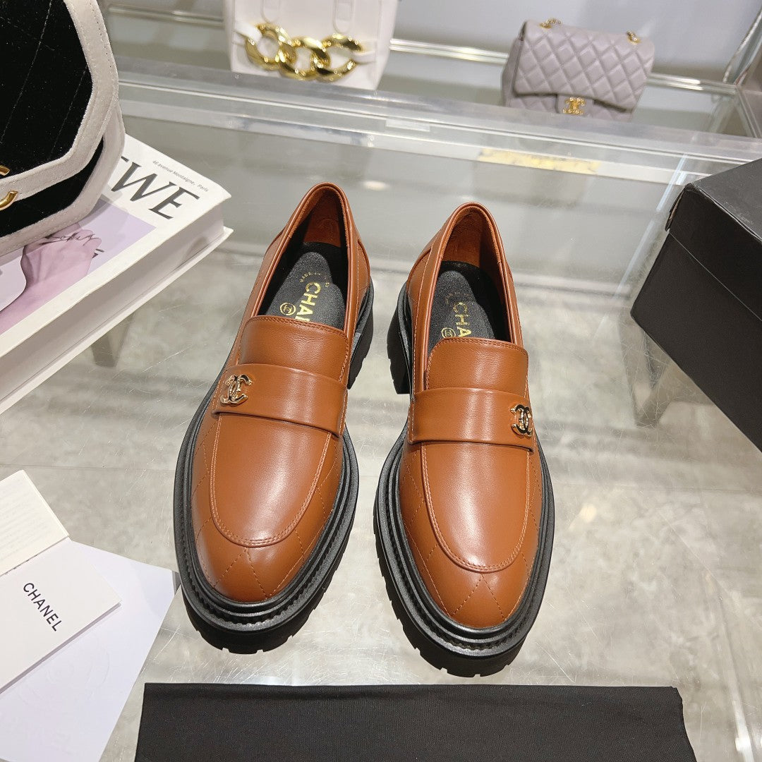 CC Moccasins 45MM Brown Orange Lambskin