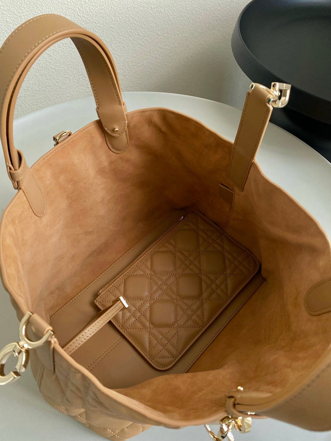 CD Medium Toujours 28 Beige Calfskin
