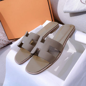 0RAN Sandal Etoupe Calfskin