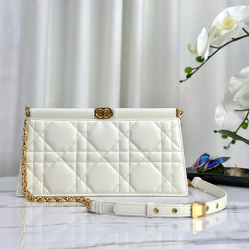 Chain Clutch 27 Bag In White Lambskin