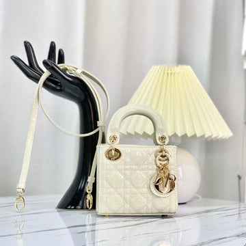 Micro Lady 12 Bag In Glossy White Lambskin