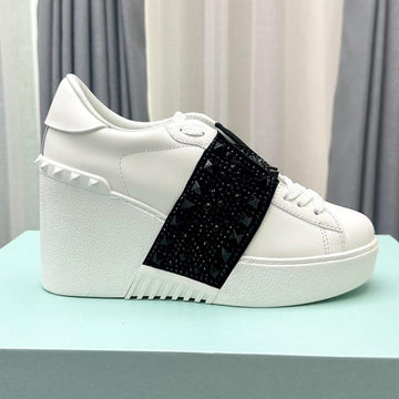 Flatform Rockstud Untitled Sneaker In White Mix Black Calfskin With Rhinstones