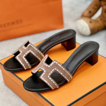0RAN 45 Sandal Sienna Black Suede Goatskin