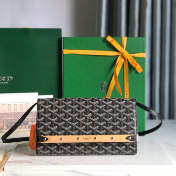 Monte-Carlo Pm Clutch 25 In Black Goyardine Canvas