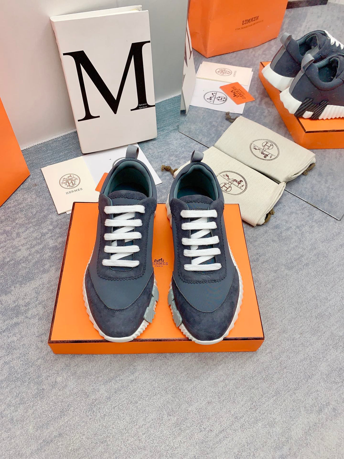 Hm Bouncing Sneaker In Grey Lambskin 106433